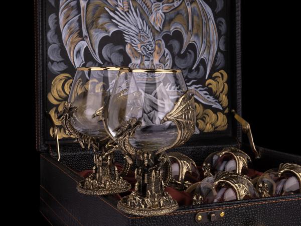 Бокалы для коньяка Дракон 6 шт в кейсе (Латунь, стекло)