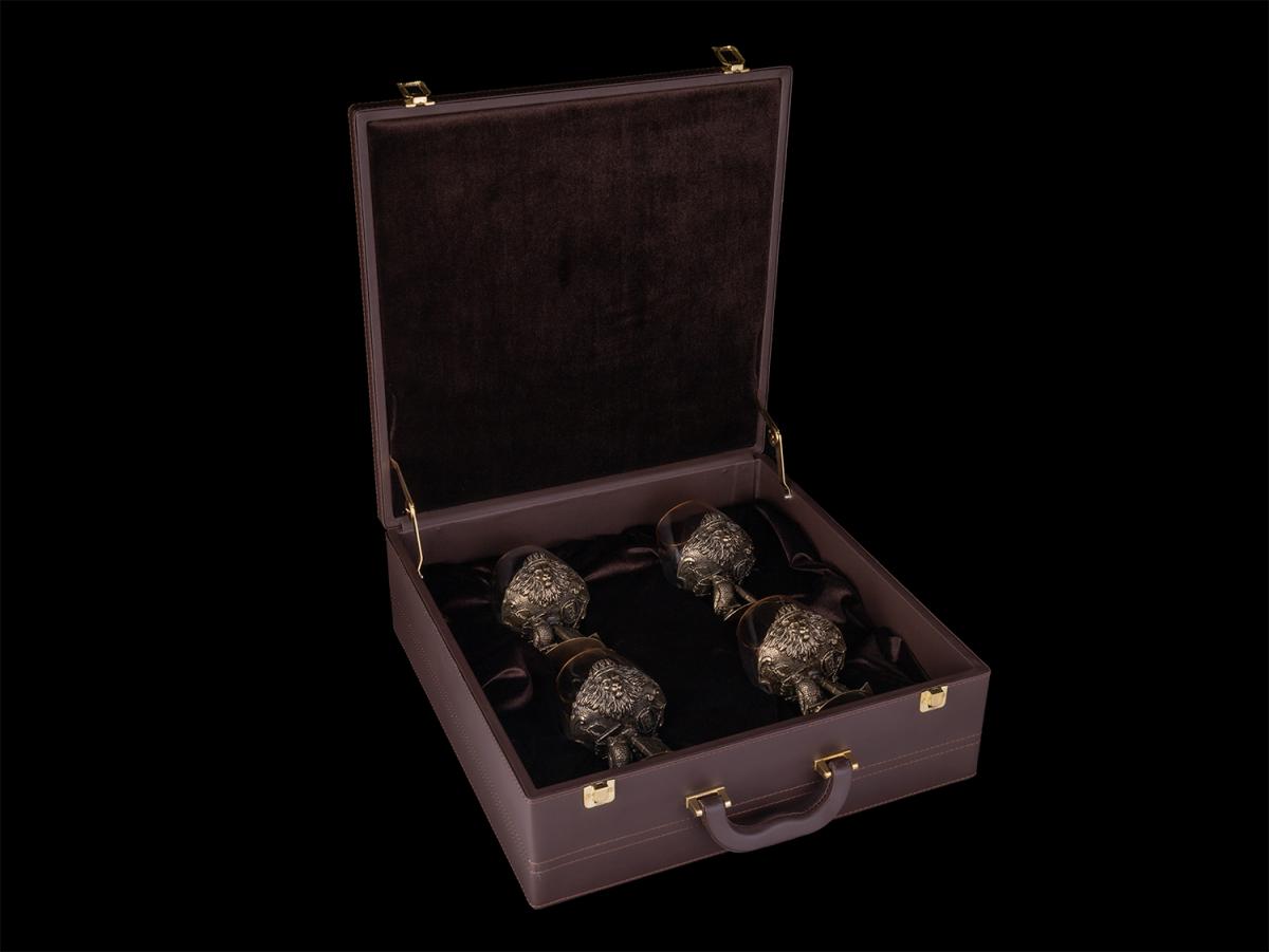 Бокалы для коньяка Мудрому руководителю 4 шт в шкатулке