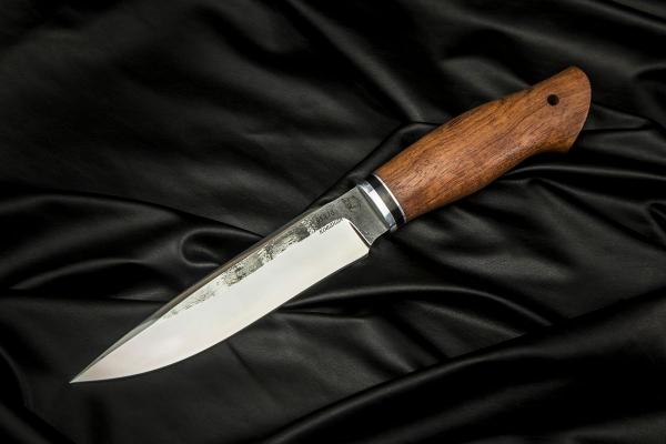 Нож Ворон (95х18, орех)