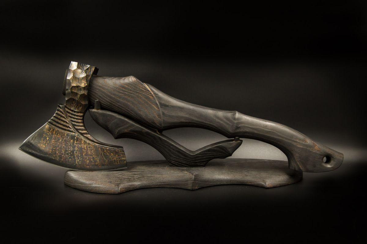 Авторский топор Викинг №2 (Мозаичный дамаск с никелем, ясень, ручная резьба)