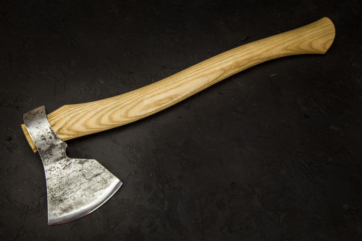 Топор Егерь (ШХ15+У10А, ясень)