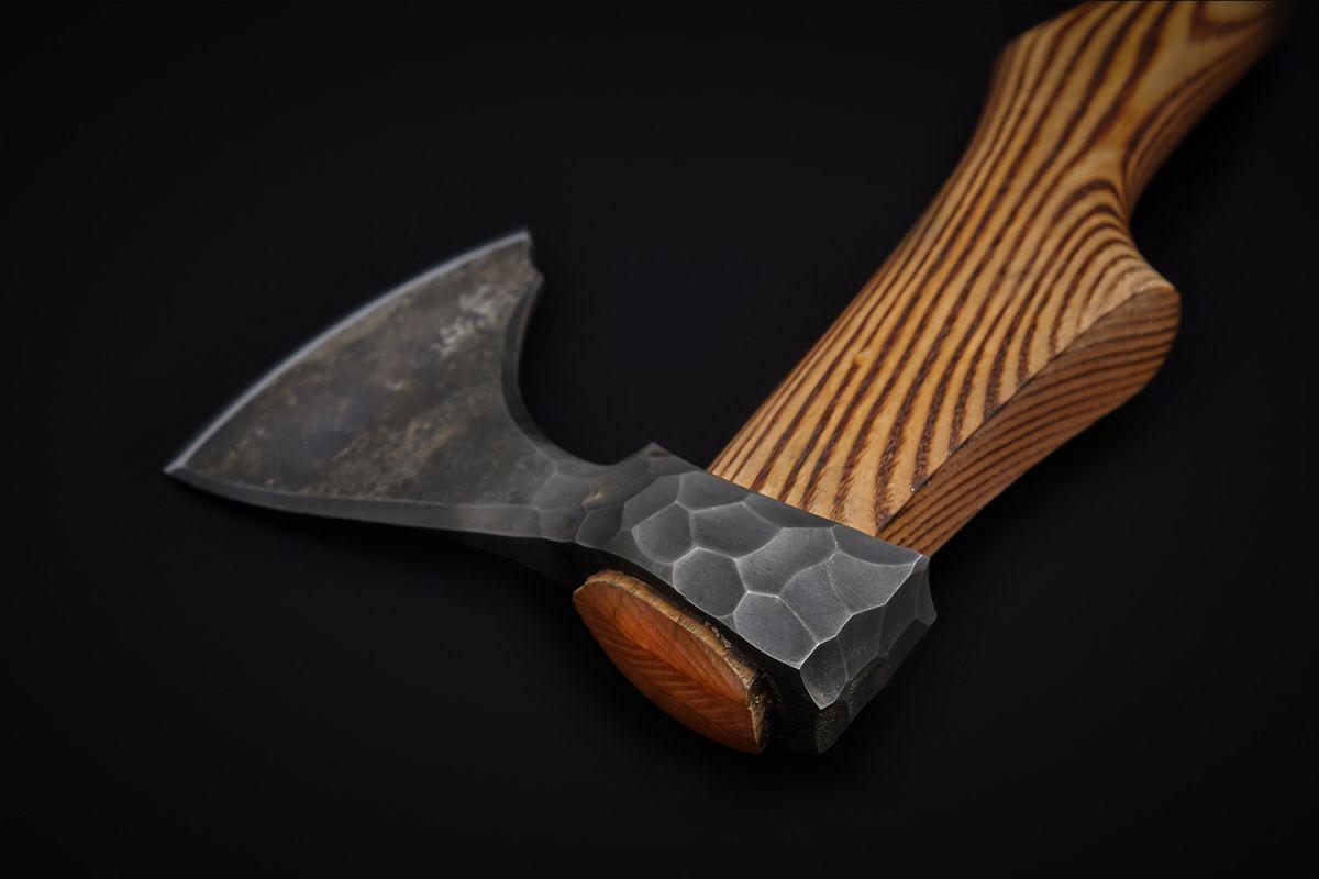 Топор малый №2 (шх15 + у10а, под камень, рукоять ясень)