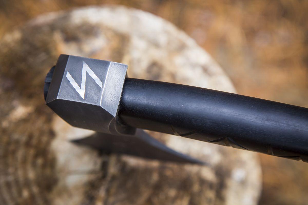 Топор универсальный №2 (дамаск 1200 слоёв, рукоять черный граб, резная)